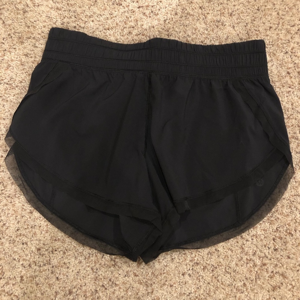 Lululemon Shorts 2.5"